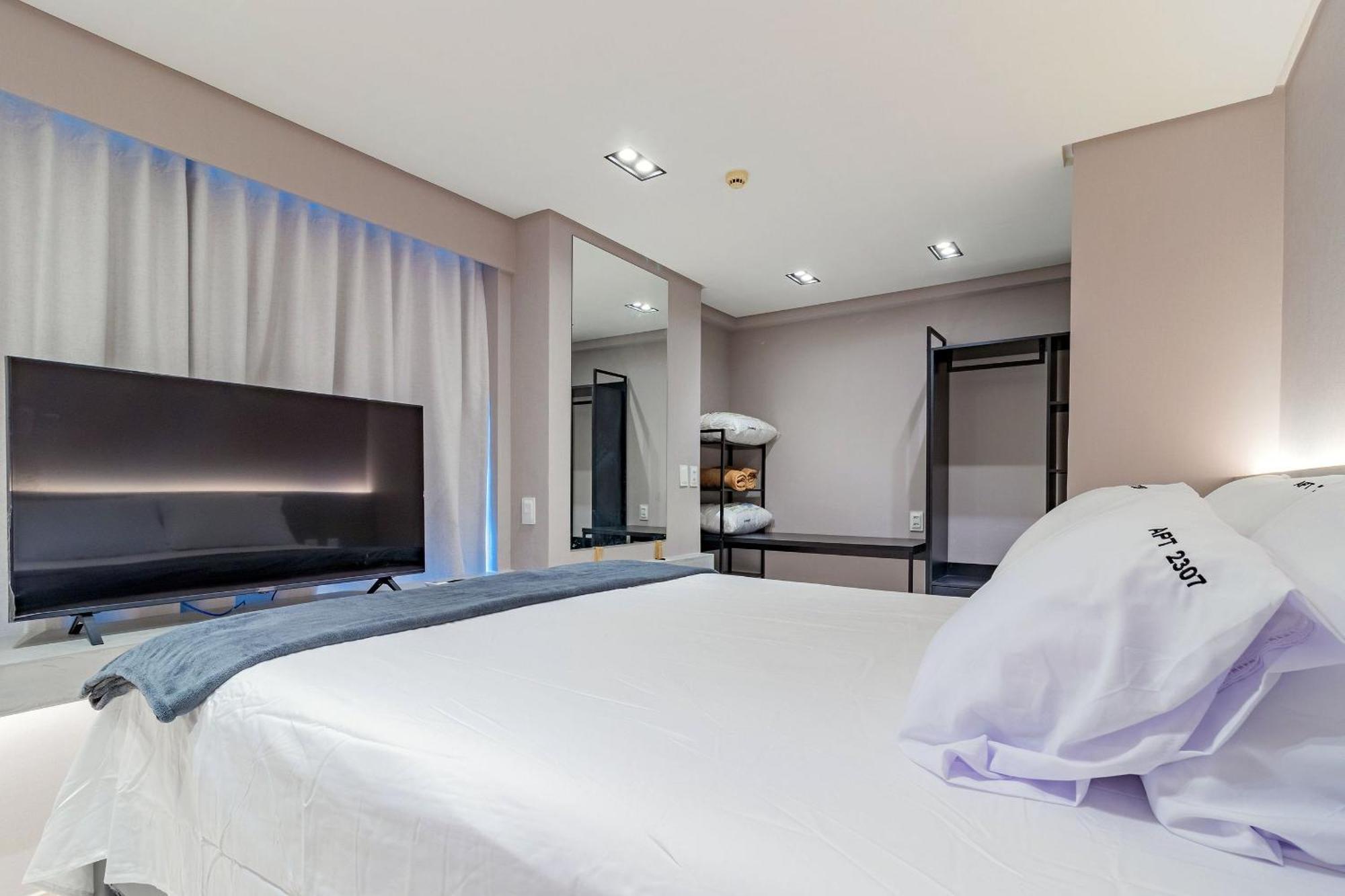 Homes #2307 - Flat Em Por Carpediem *